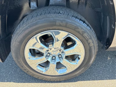 2022 RAM 1500 Big Horn Quad Cab 4x4 6'4" Box