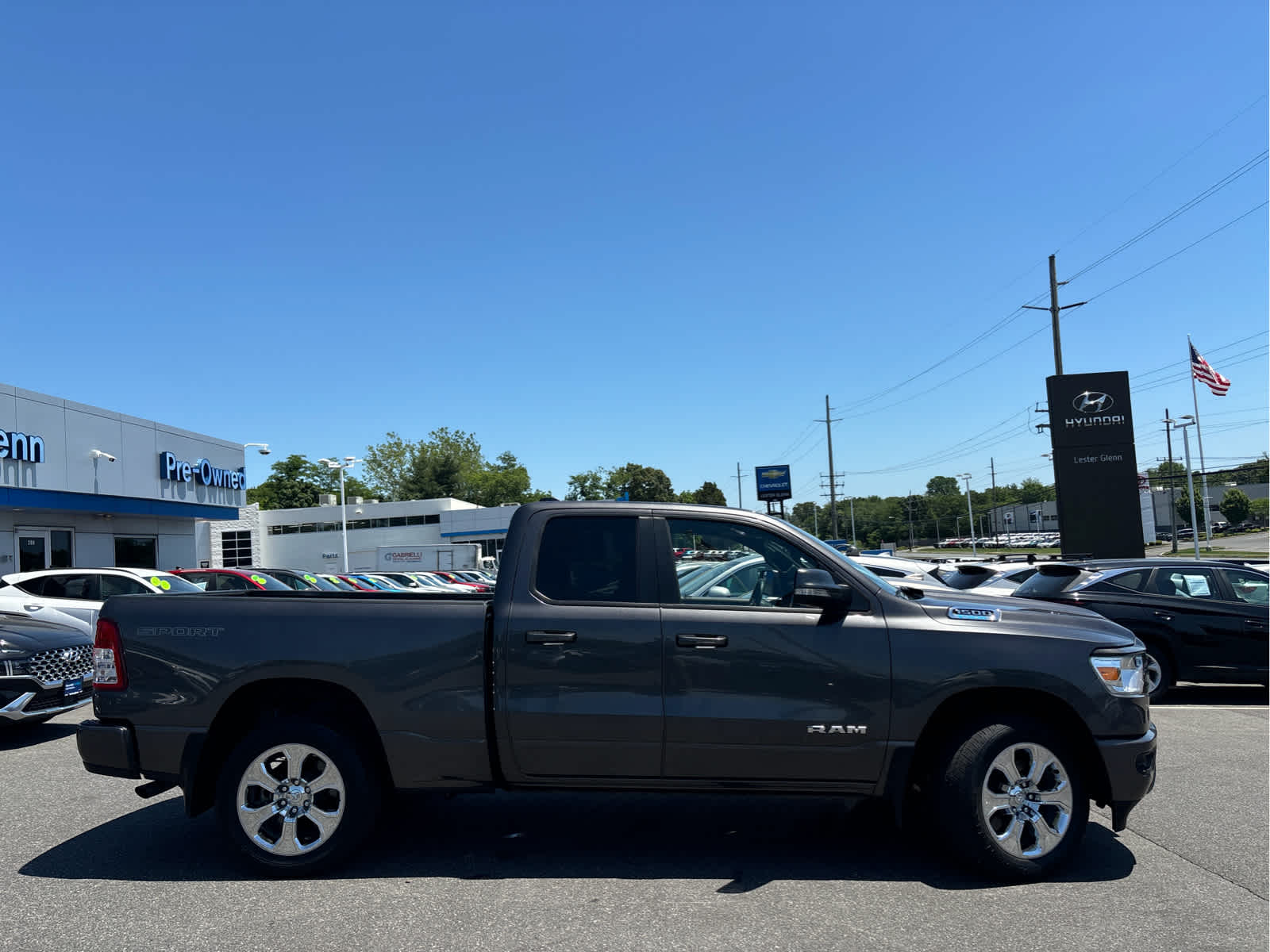 2022 RAM 1500 Big Horn Quad Cab 4x4 6'4" Box