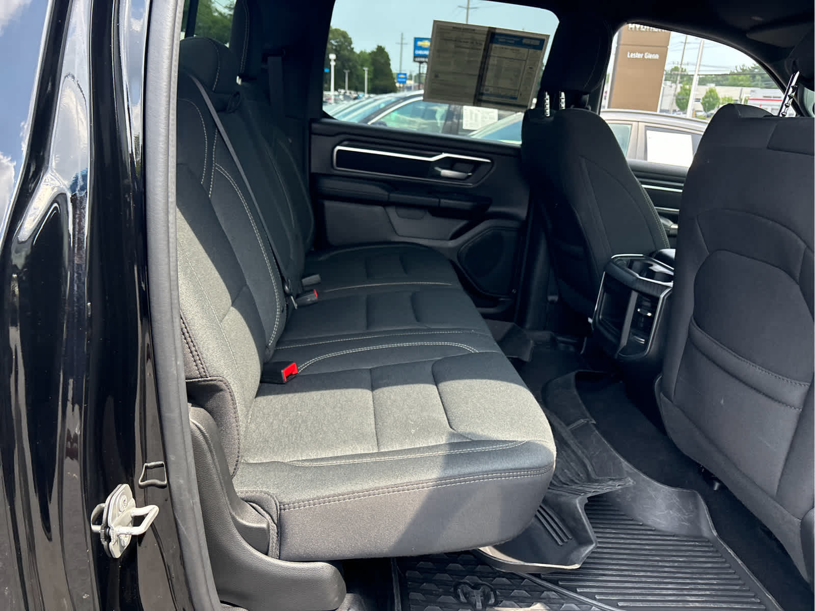 2025 RAM 1500 Big Horn Crew Cab 4x4 5'7" Box