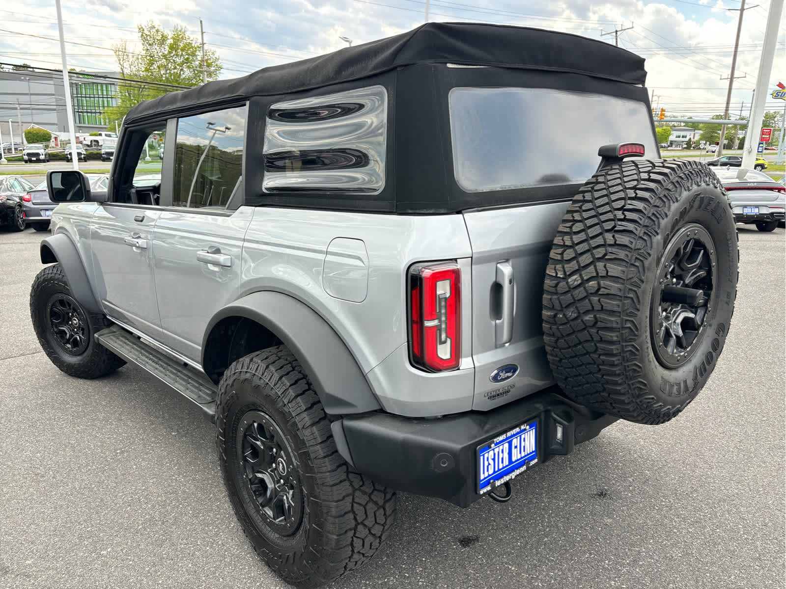 2021 Ford Bronco Base