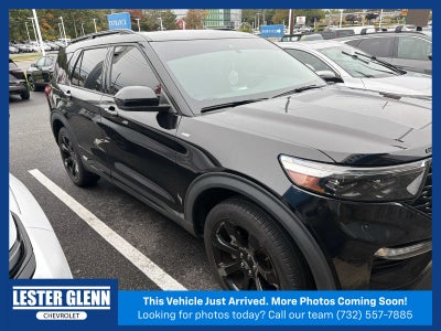 2023 Ford Explorer ST-Line