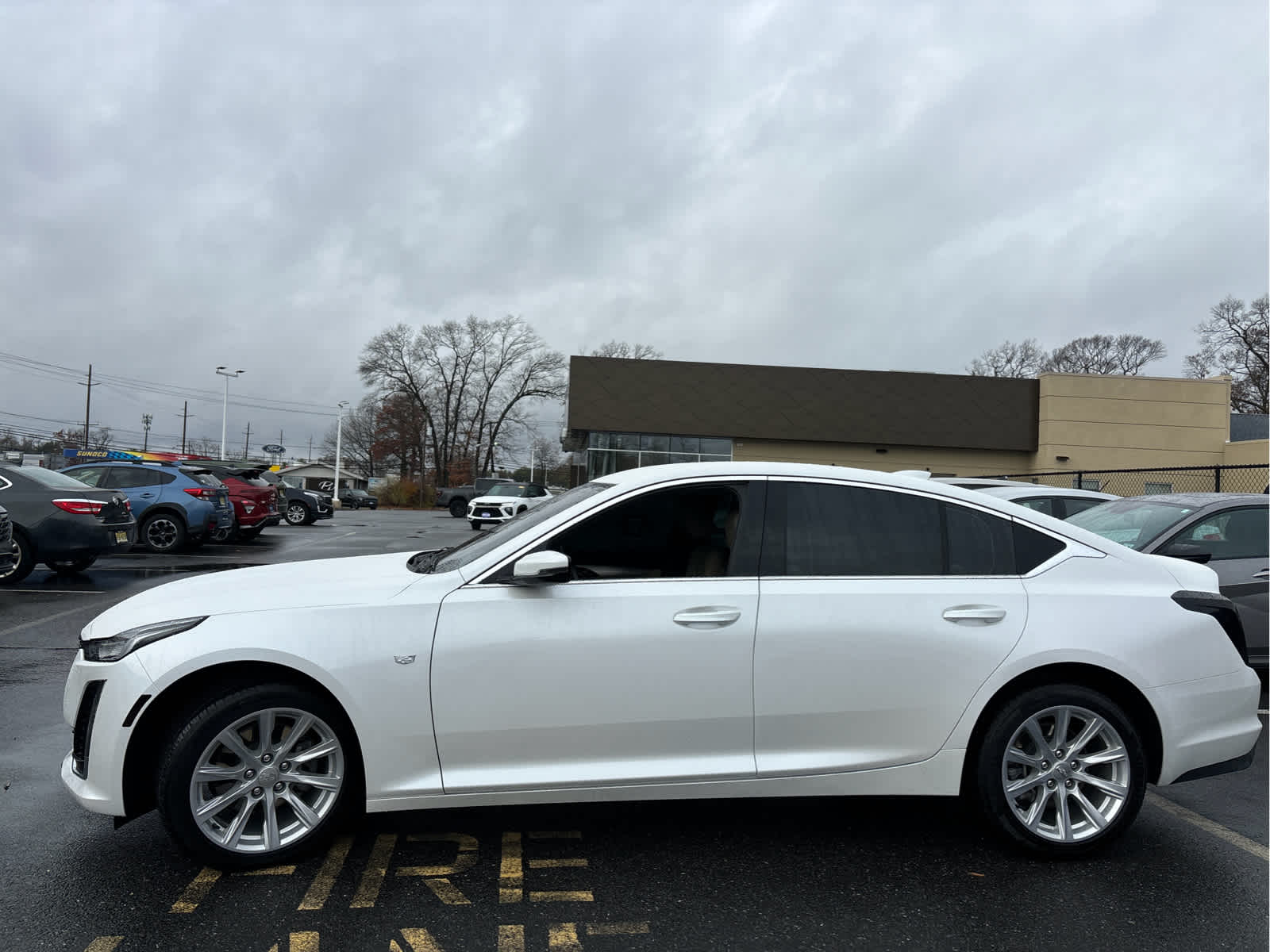 2024 Cadillac CT5 Luxury