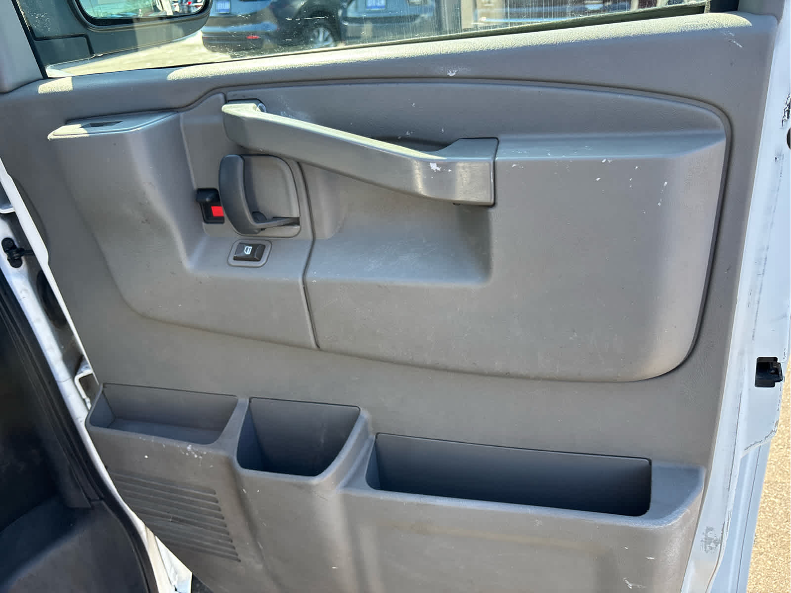2019 Chevrolet Express Passenger 3500 LT