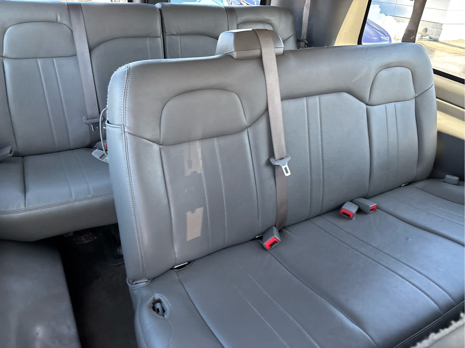 2019 Chevrolet Express Passenger 3500 LT