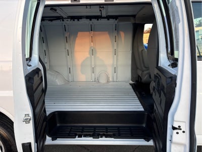 2024 Chevrolet Express Cargo 2500 WT