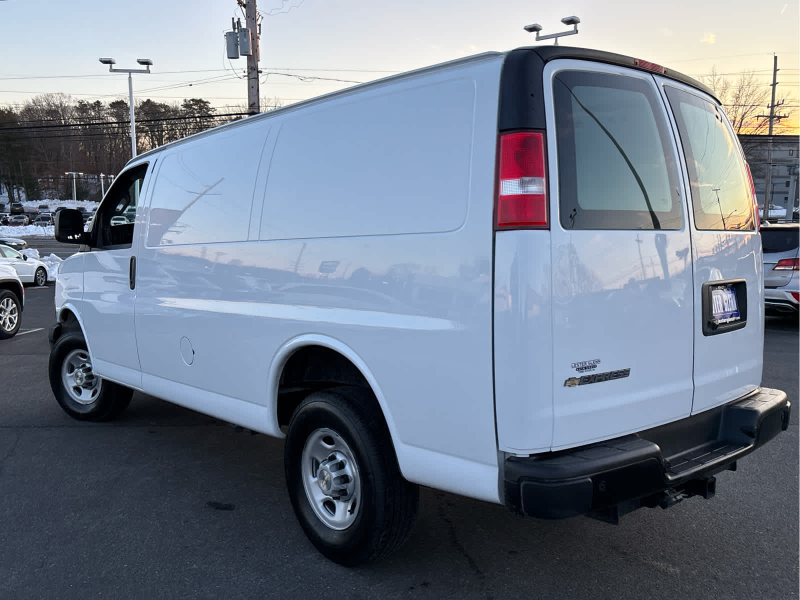 2024 Chevrolet Express Cargo 2500 WT