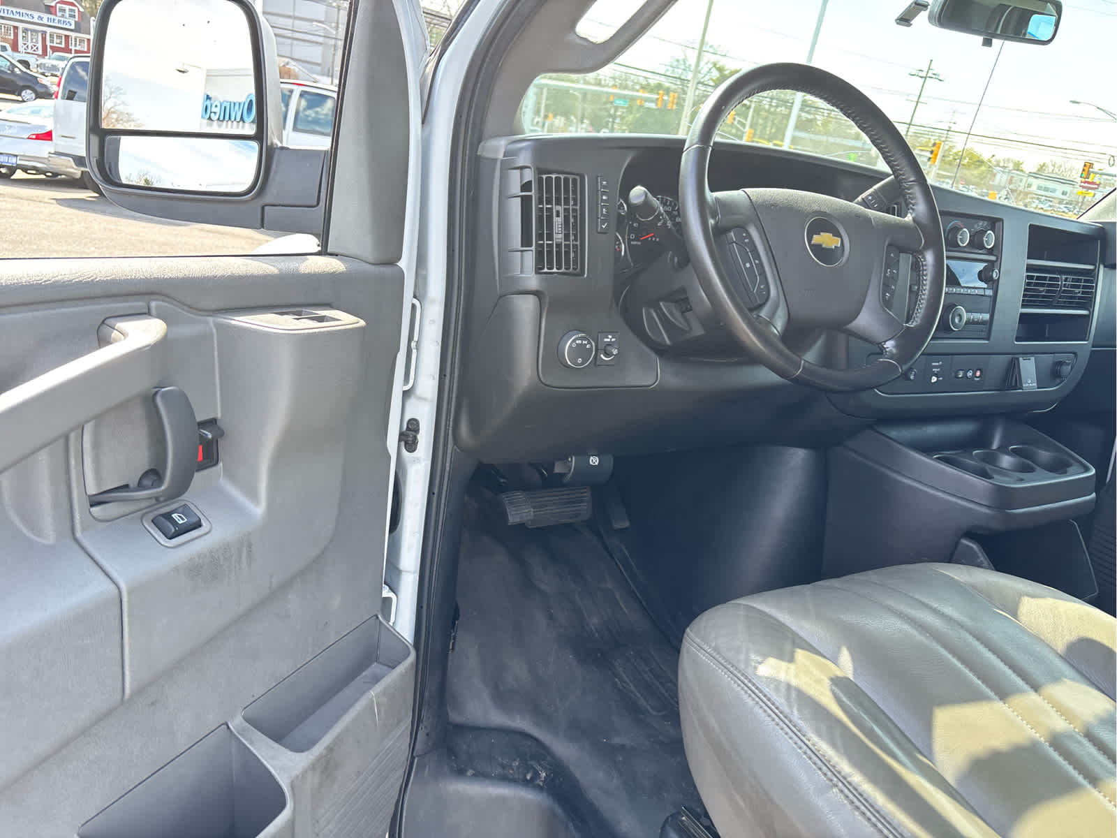 2021 Chevrolet Express Cargo 3500 WT