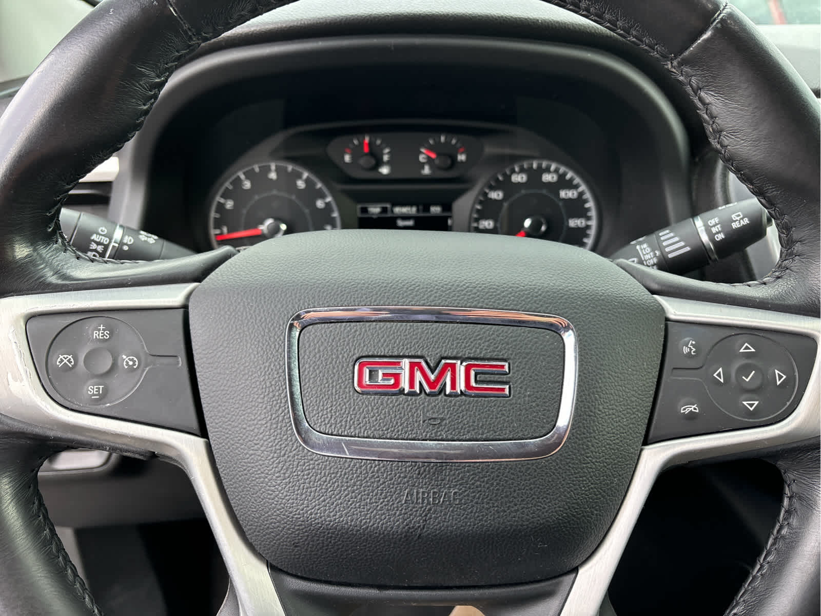 2019 GMC Acadia SLE