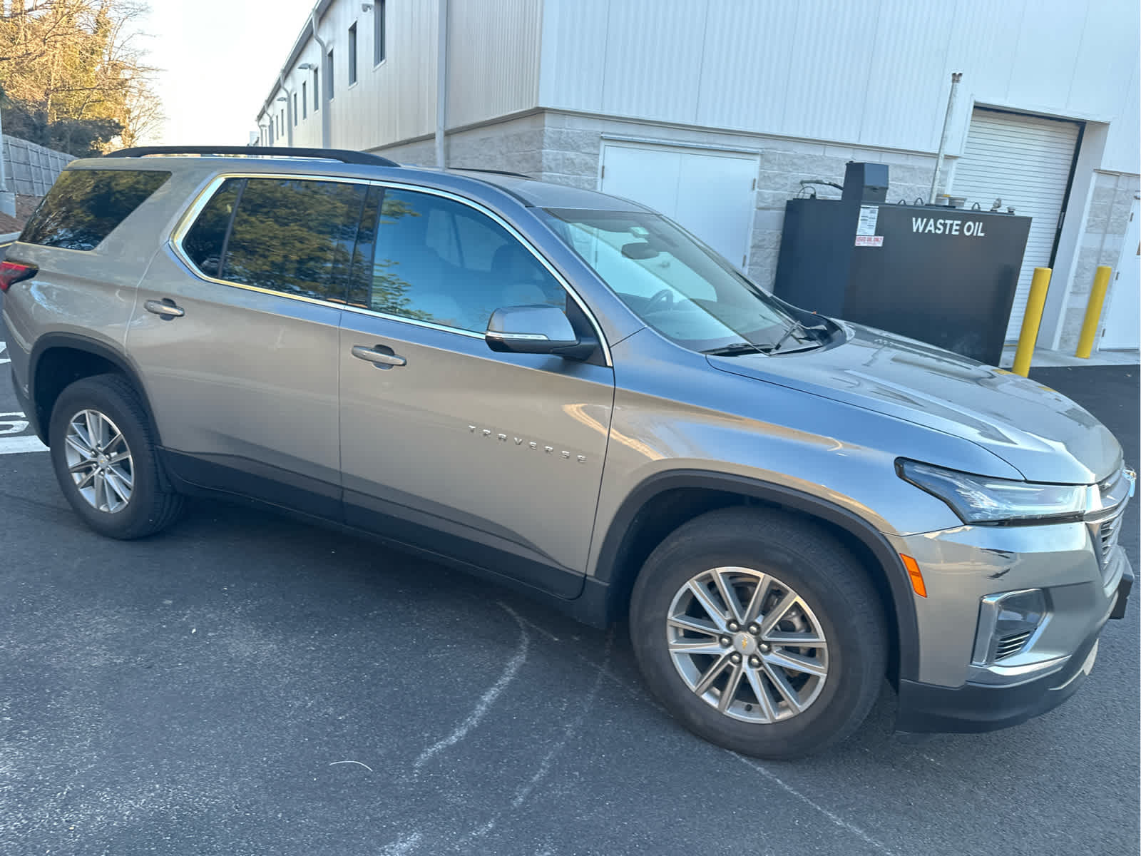 2023 Chevrolet Traverse LT Cloth