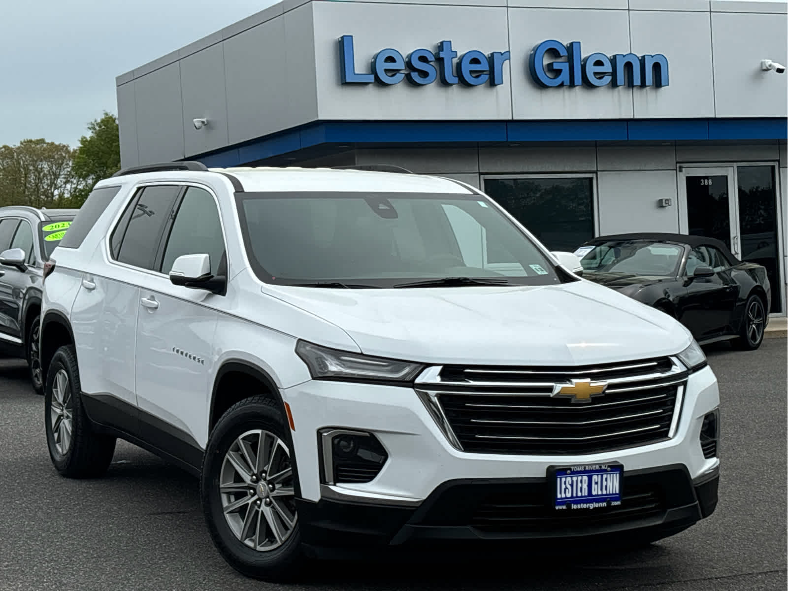 2023 Chevrolet Traverse LT Cloth