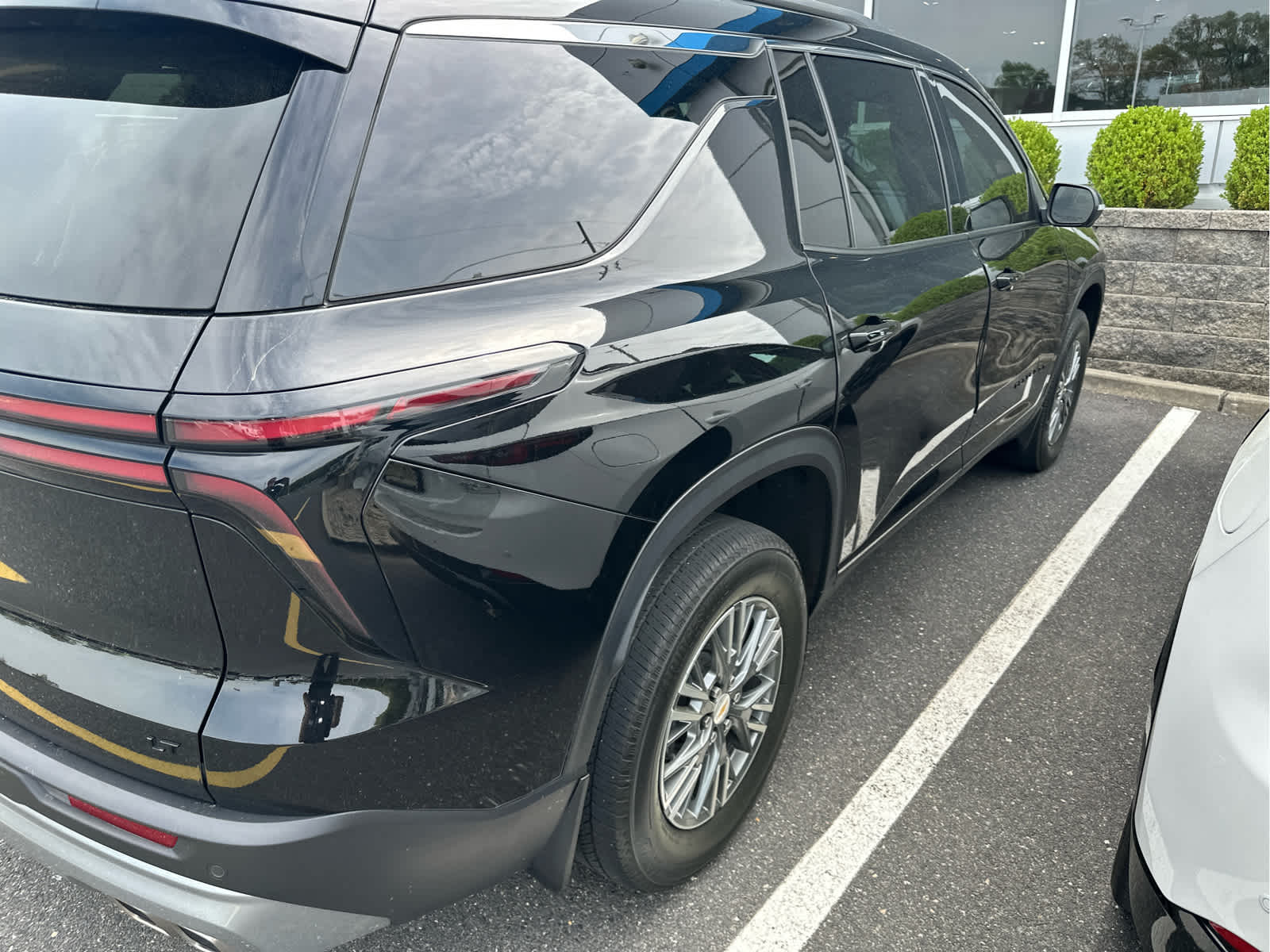 2024 Chevrolet Traverse LT