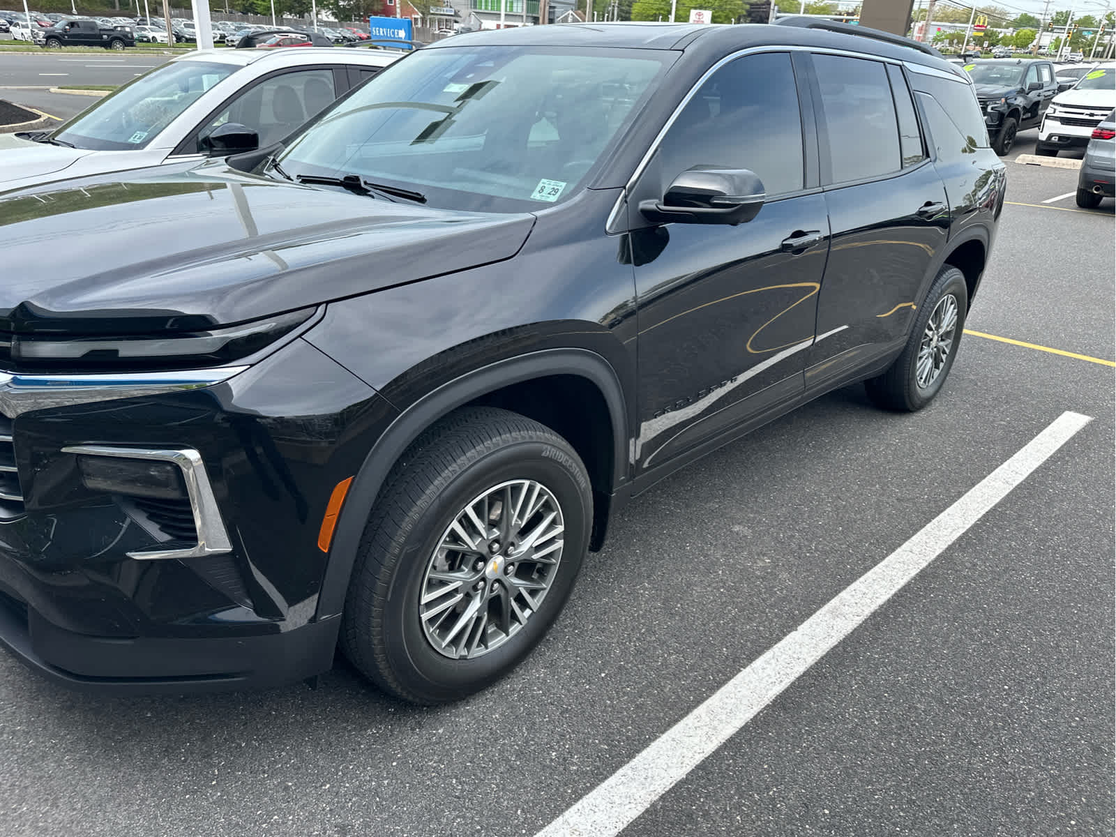 2024 Chevrolet Traverse LT