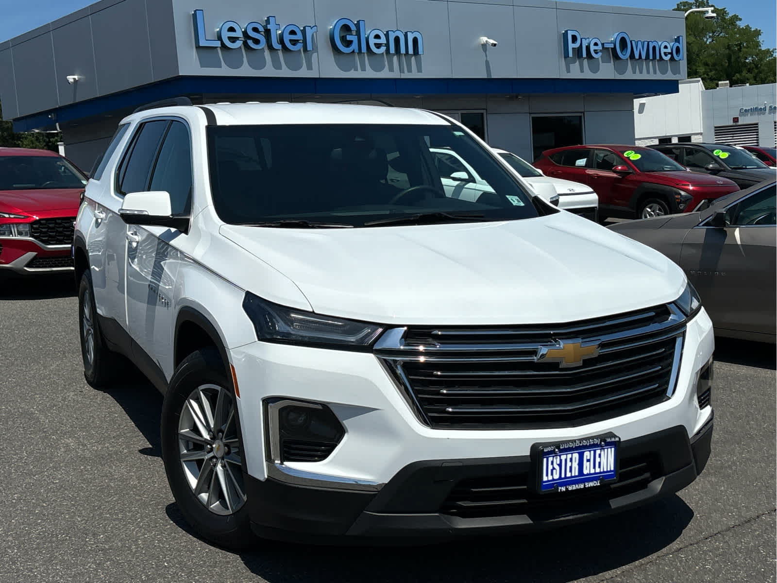 2023 Chevrolet Traverse LT Cloth