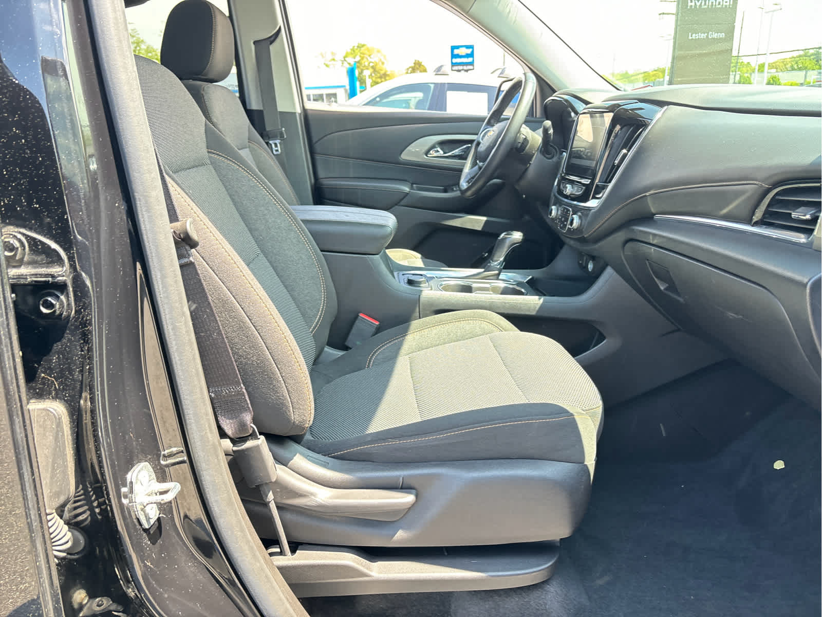 2018 Chevrolet Traverse LT Cloth