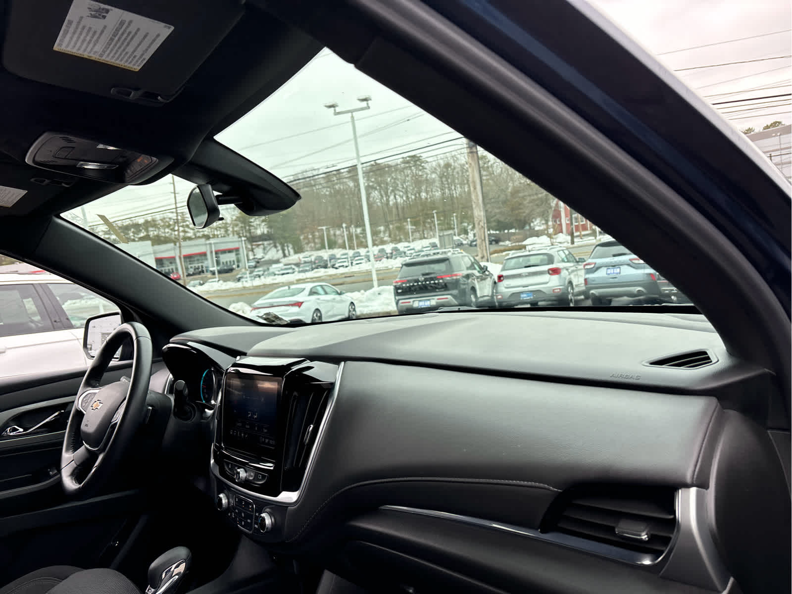 2022 Chevrolet Traverse LT Cloth