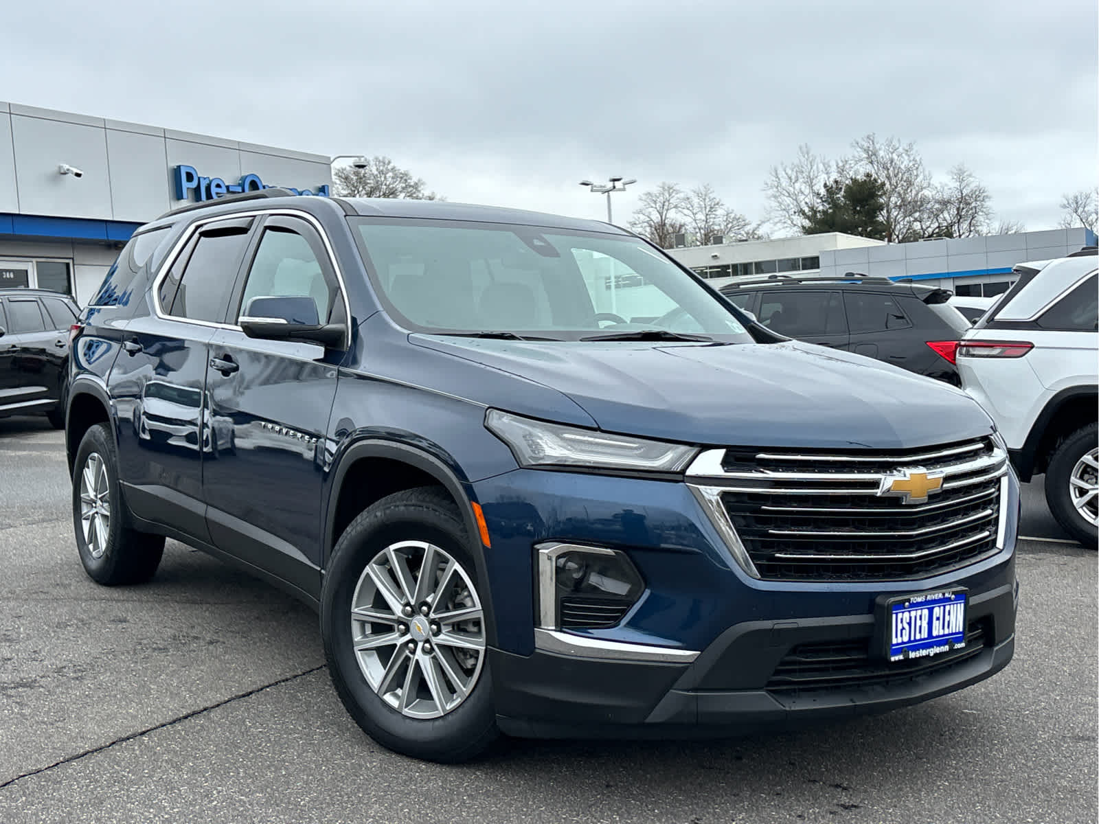 2022 Chevrolet Traverse LT Cloth