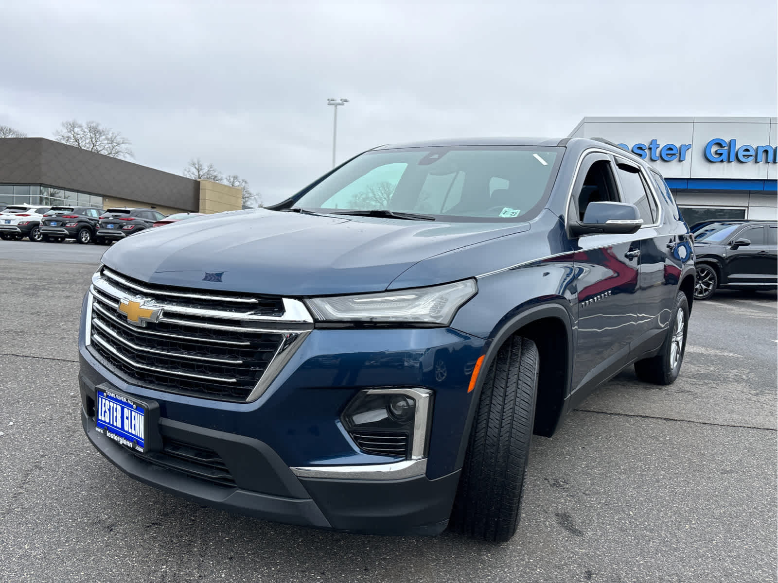 2022 Chevrolet Traverse LT Cloth