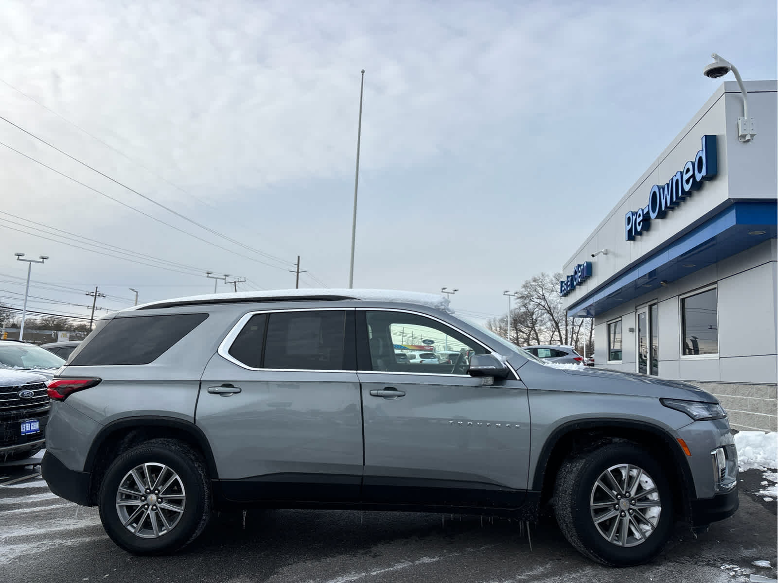2023 Chevrolet Traverse LT Leather
