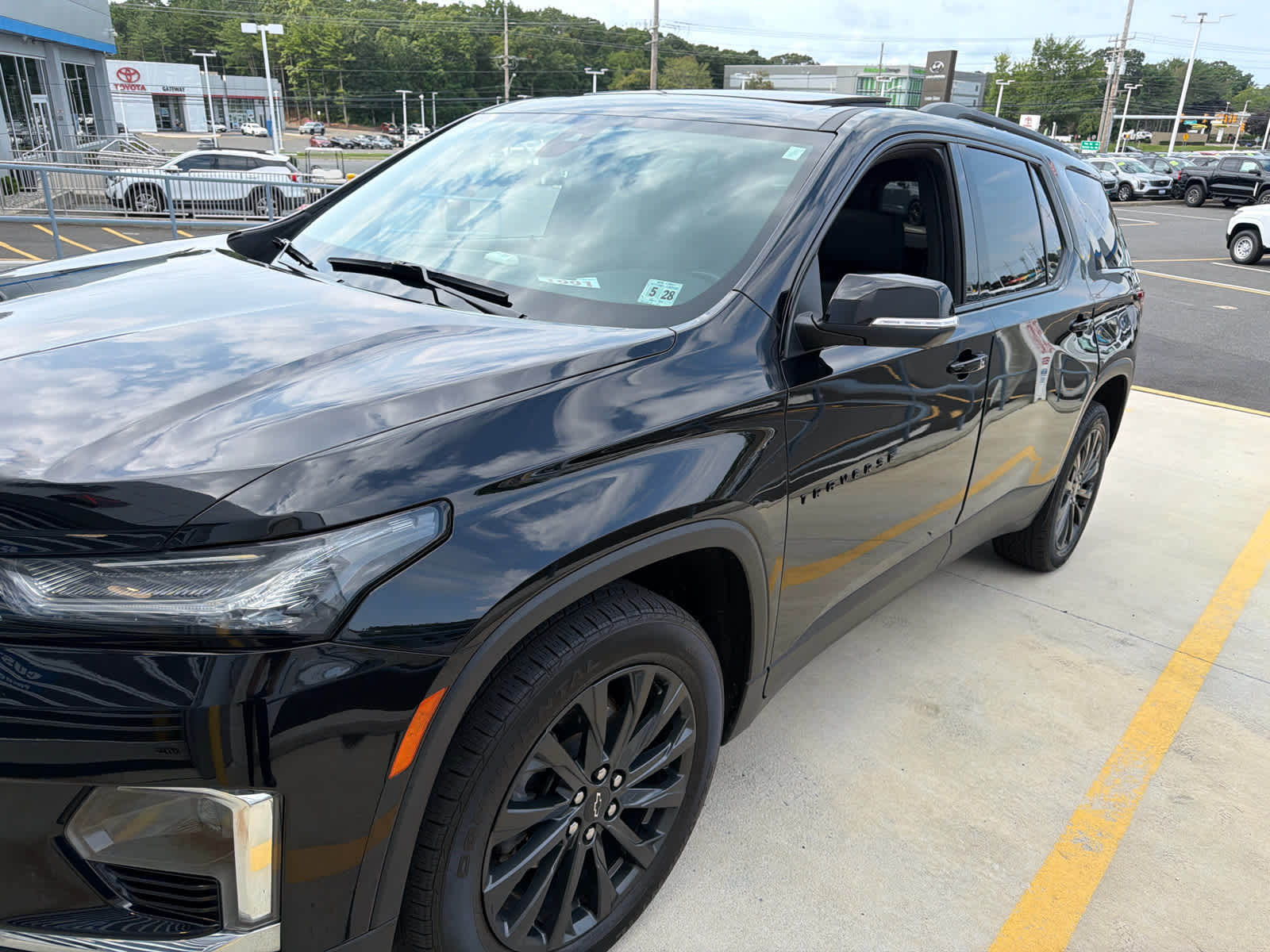 2023 Chevrolet Traverse RS