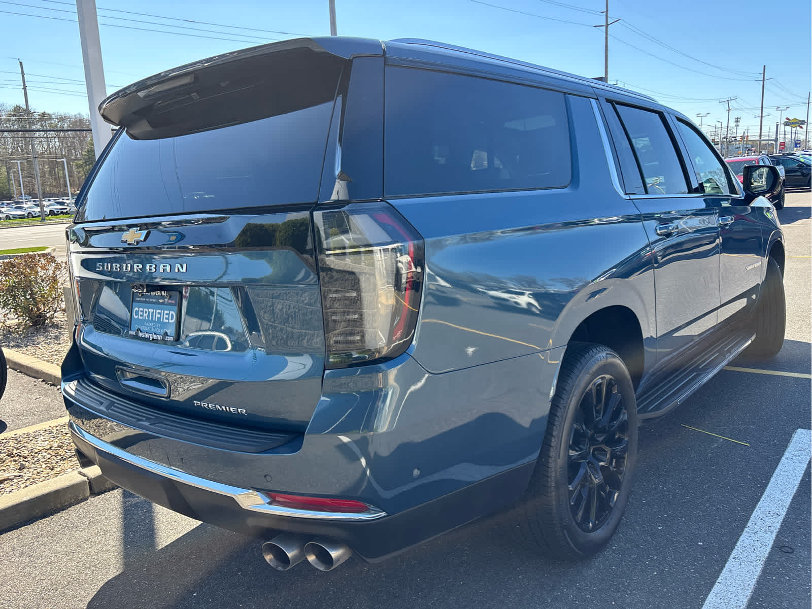 2025 Chevrolet Suburban Premier