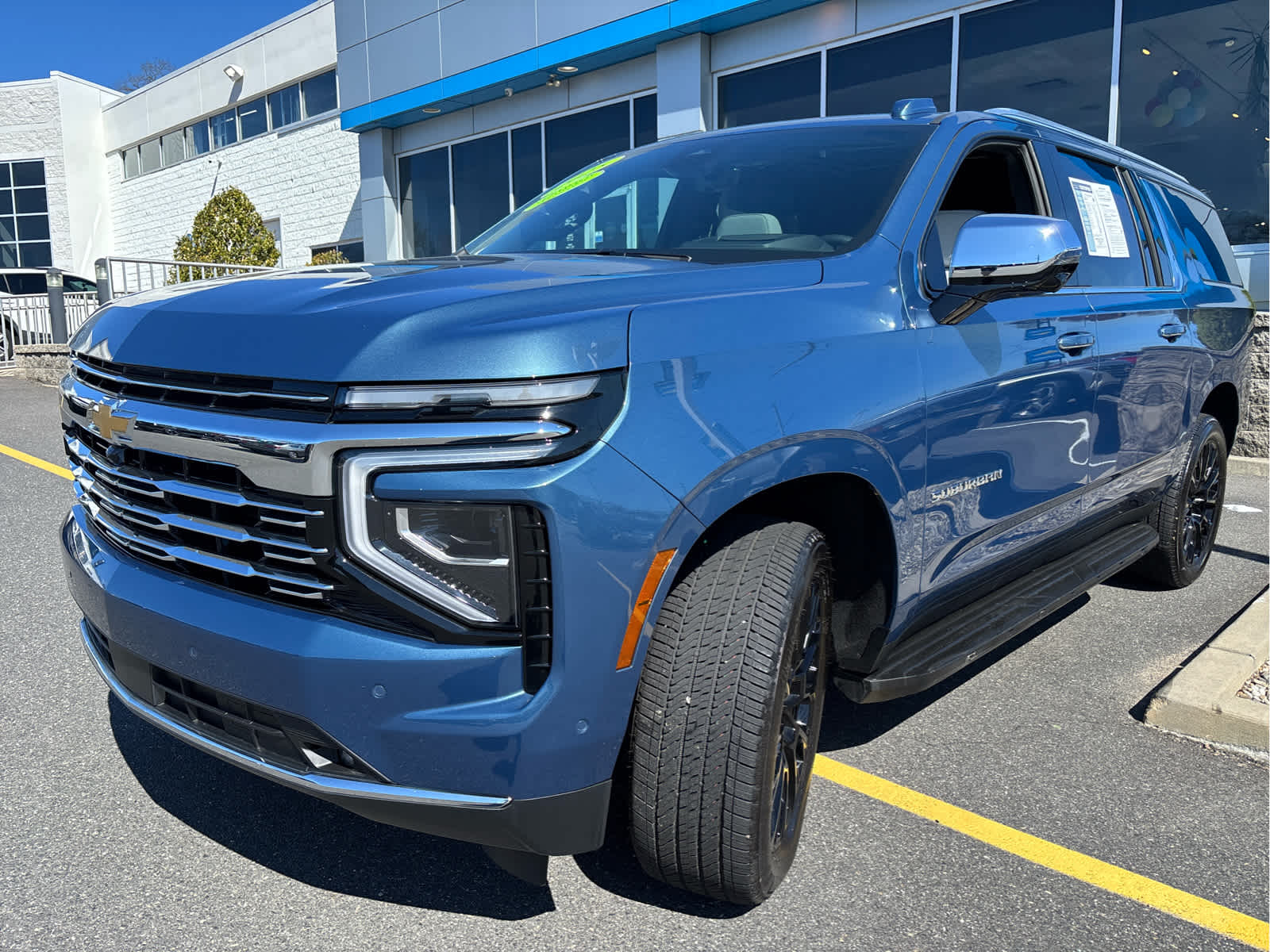 2025 Chevrolet Suburban Premier