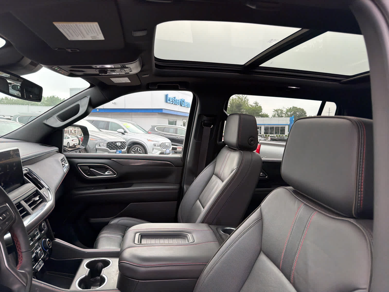 2024 Chevrolet Suburban RST