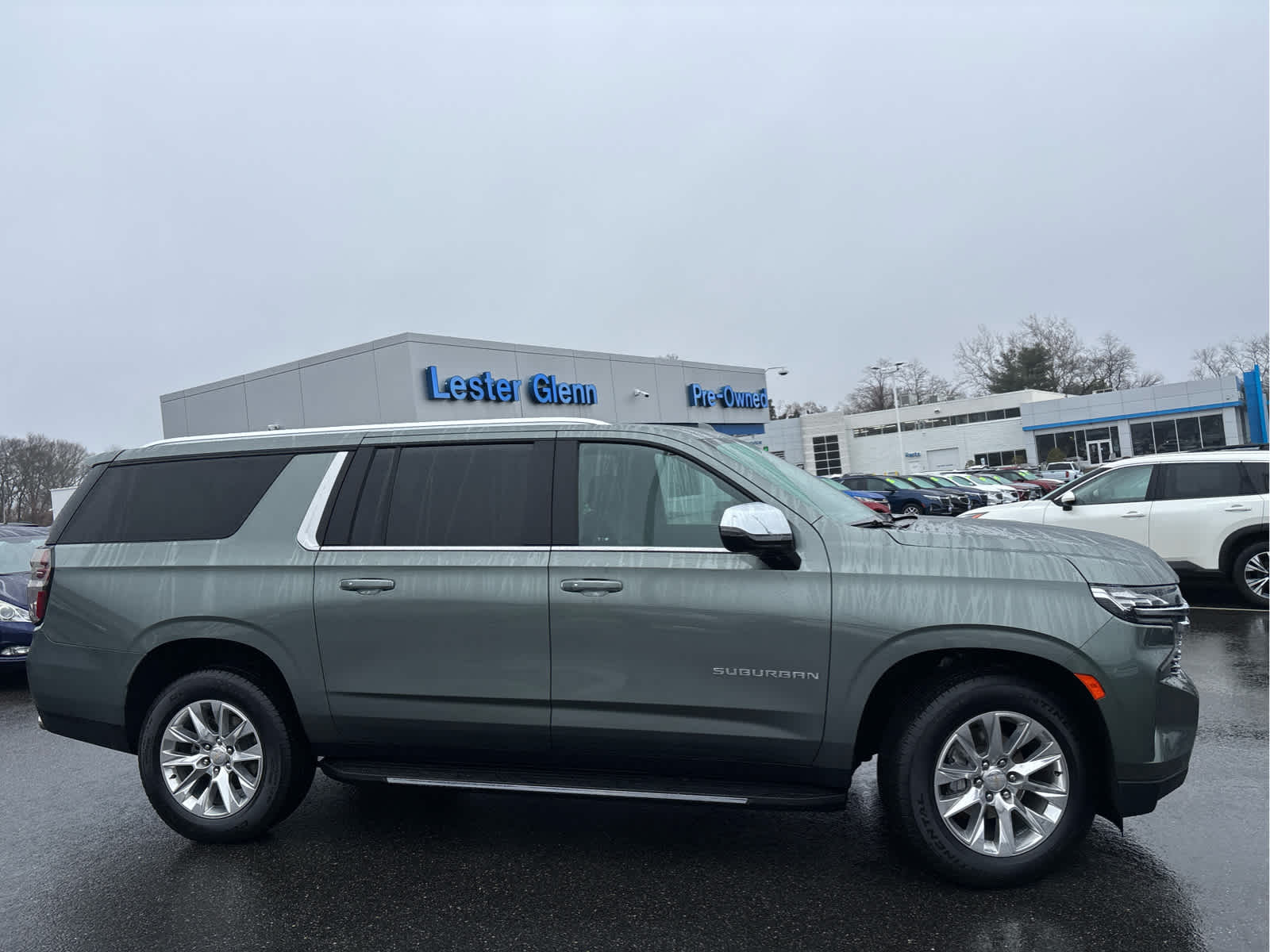 2023 Chevrolet Suburban Premier