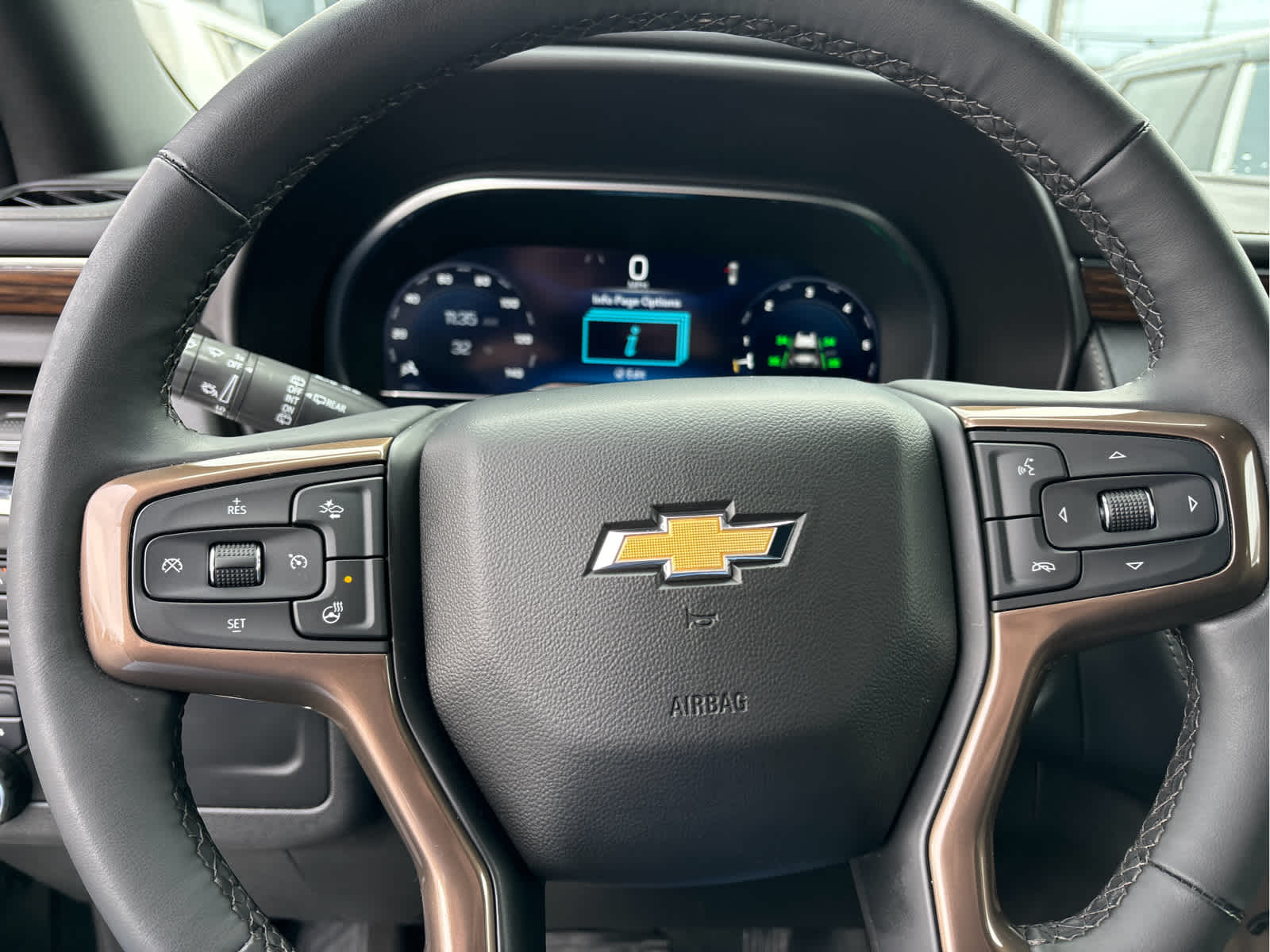 2023 Chevrolet Suburban High Country