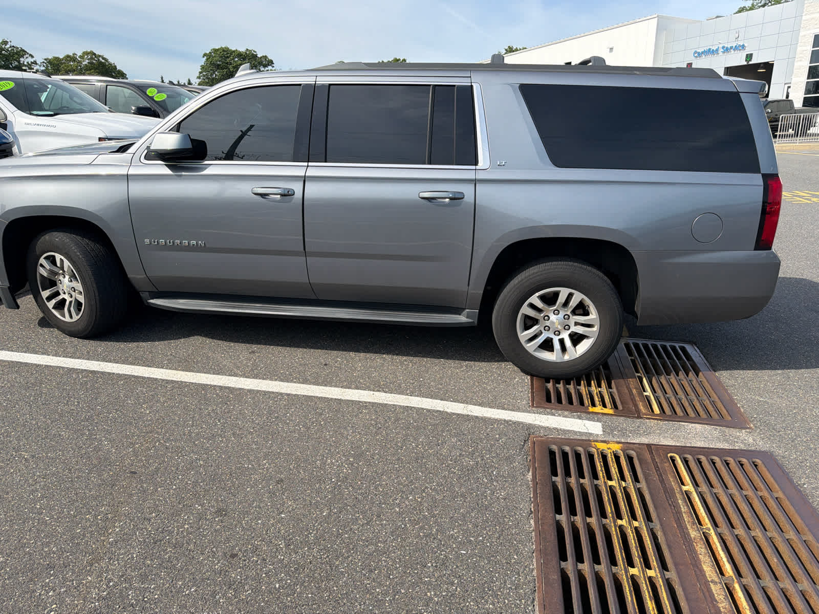 2019 Chevrolet Suburban LT