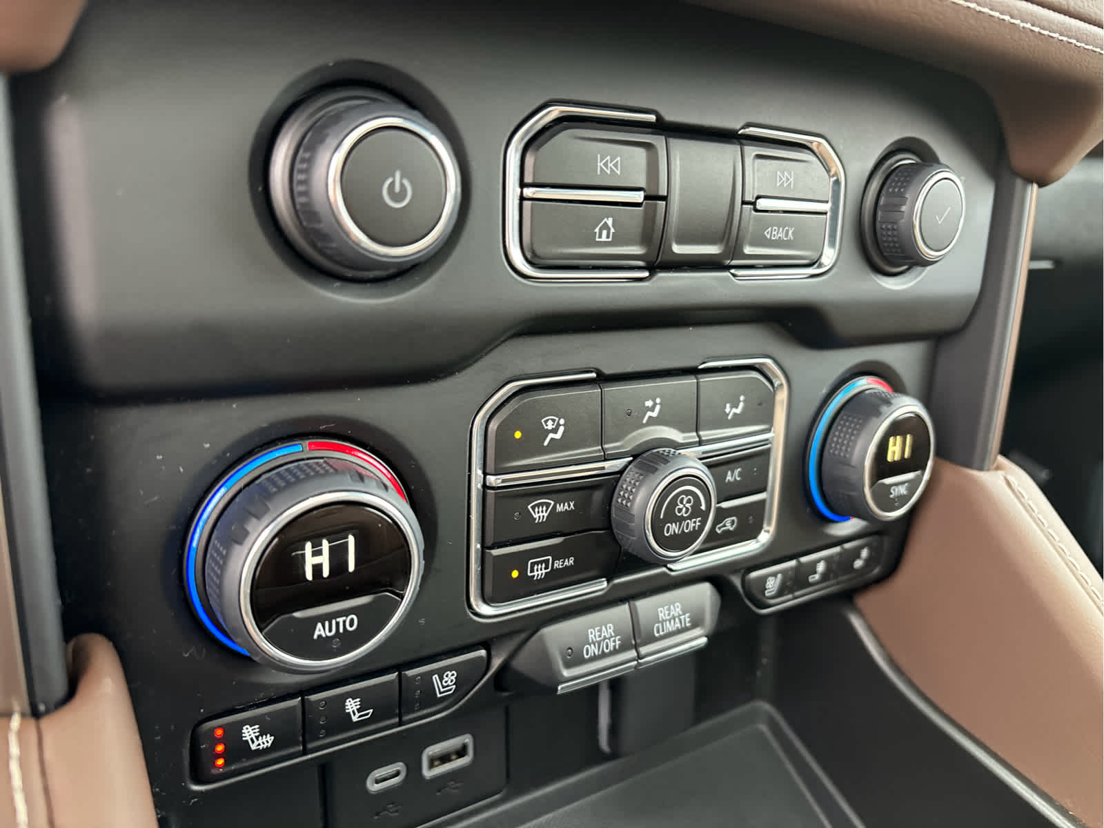 2024 Chevrolet Tahoe High Country