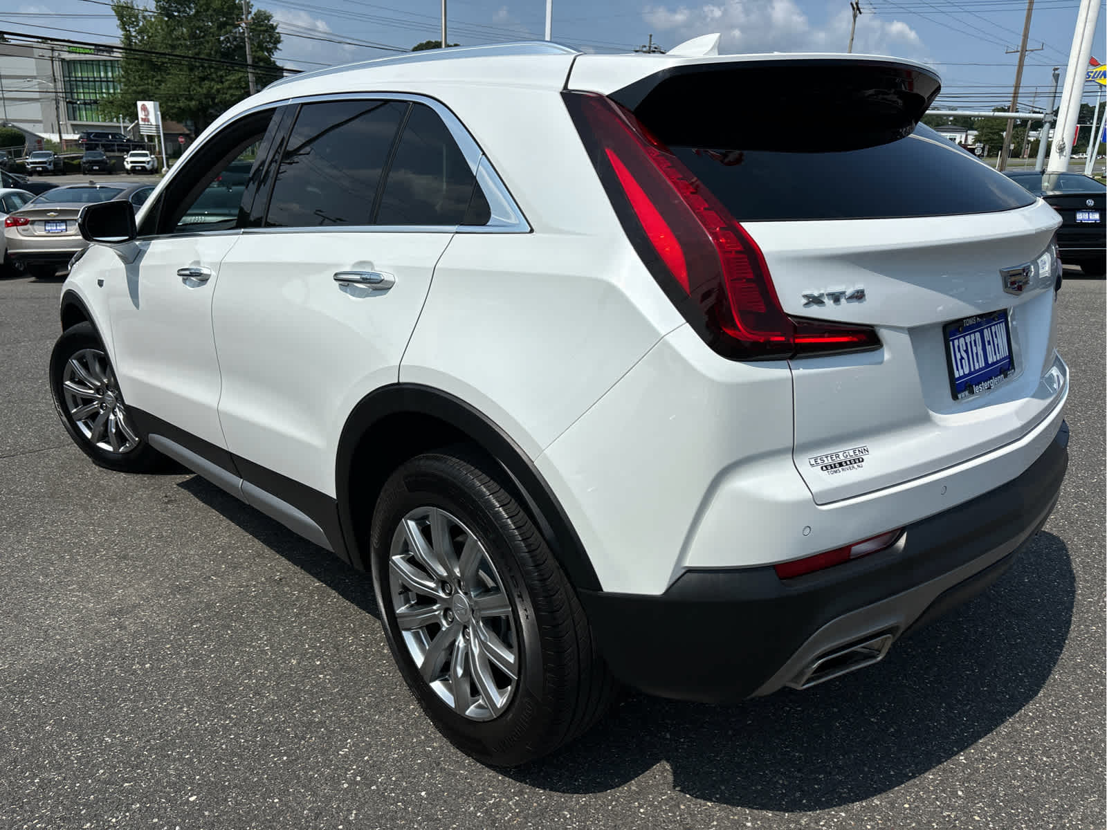 2023 Cadillac XT4 Premium Luxury