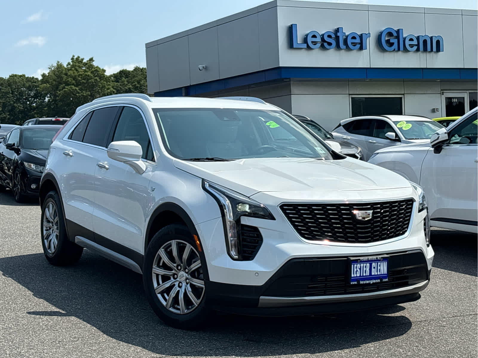 2023 Cadillac XT4 Premium Luxury
