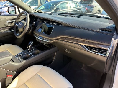 2023 Cadillac XT4 Sport
