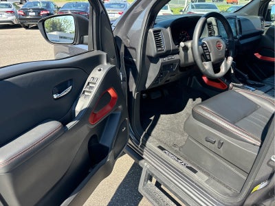 2023 Nissan Frontier Crew Cab PRO-4X 4x4