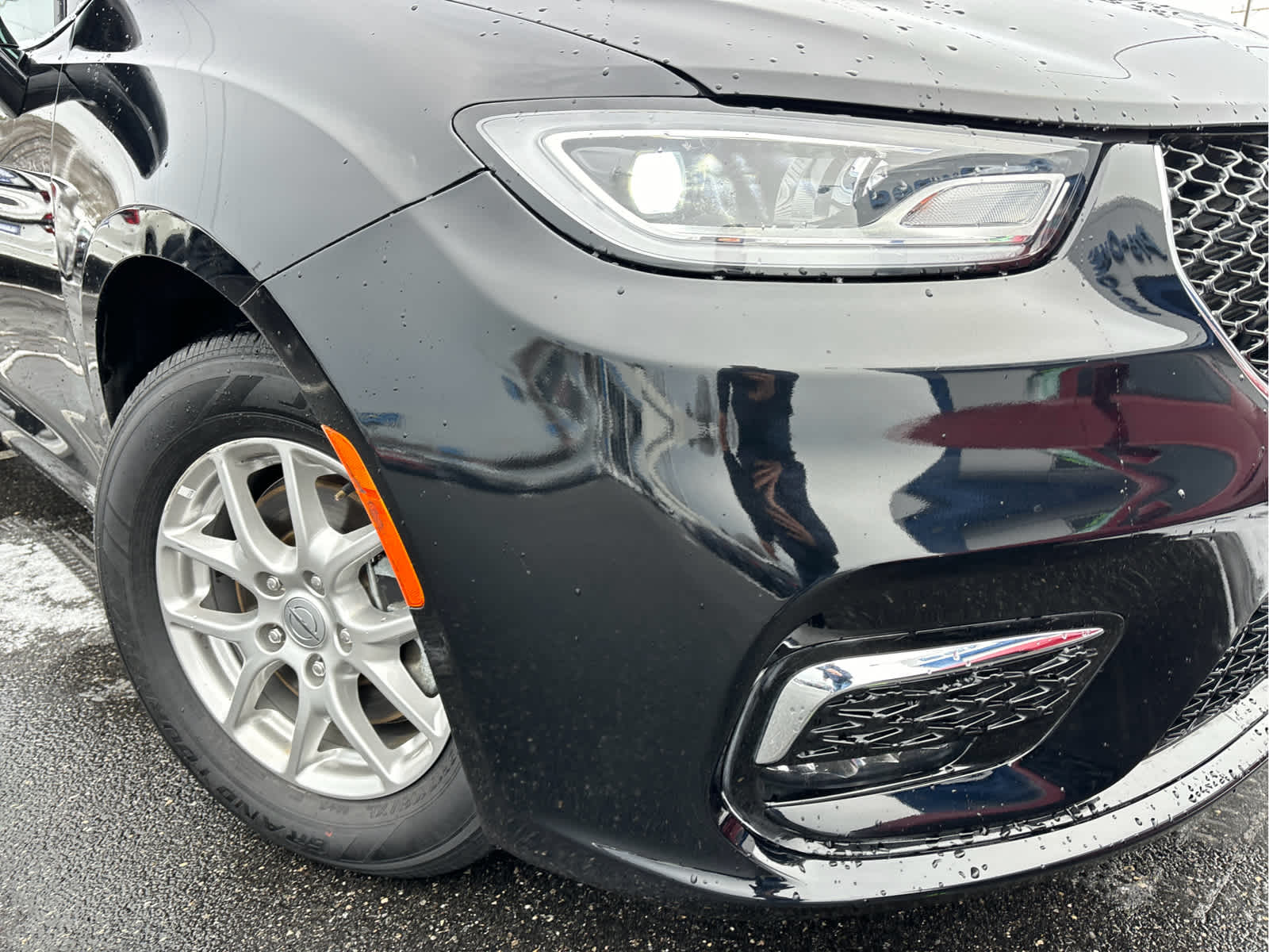 2024 Chrysler Pacifica Touring L