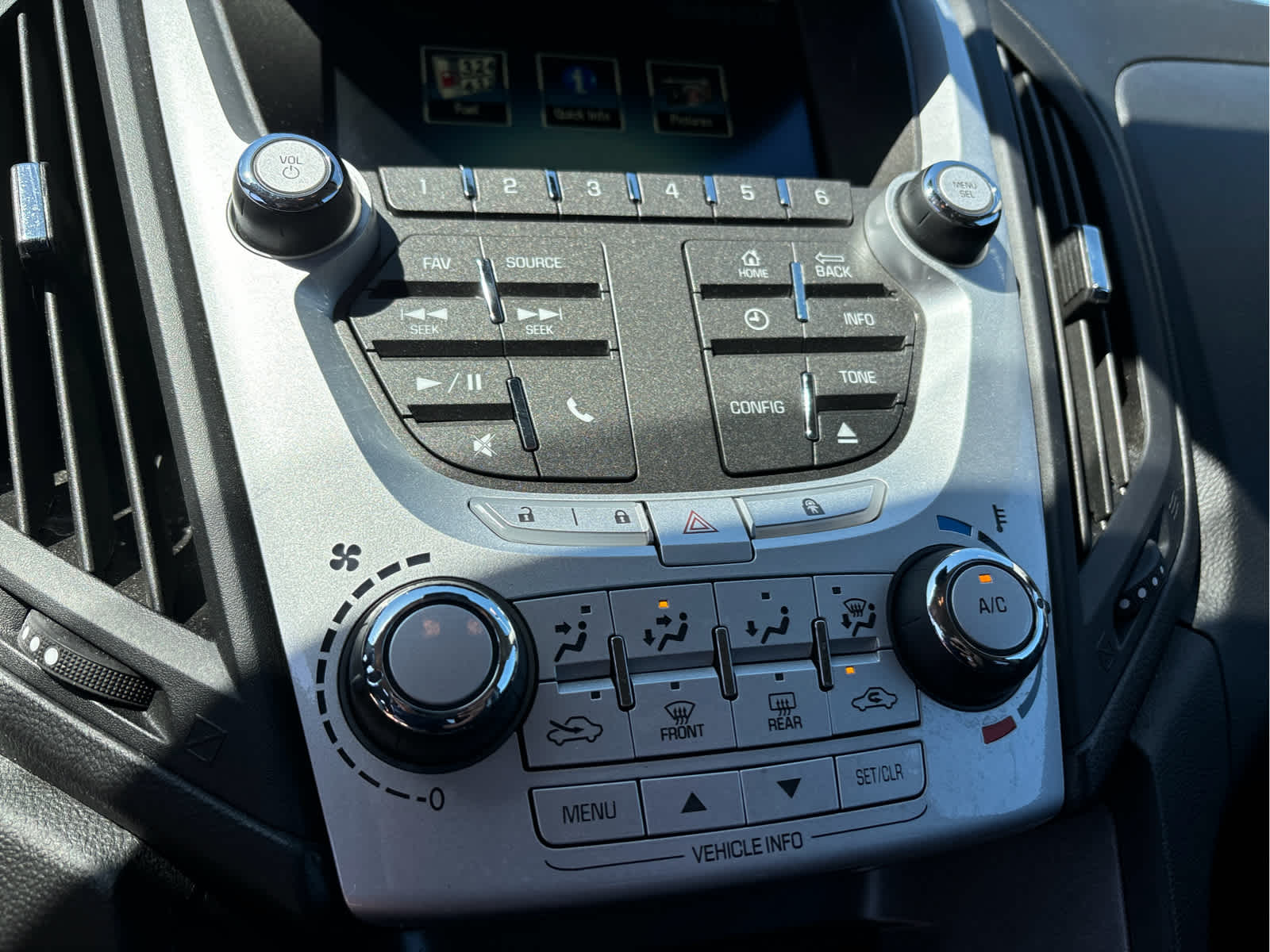 2015 Chevrolet Equinox LT