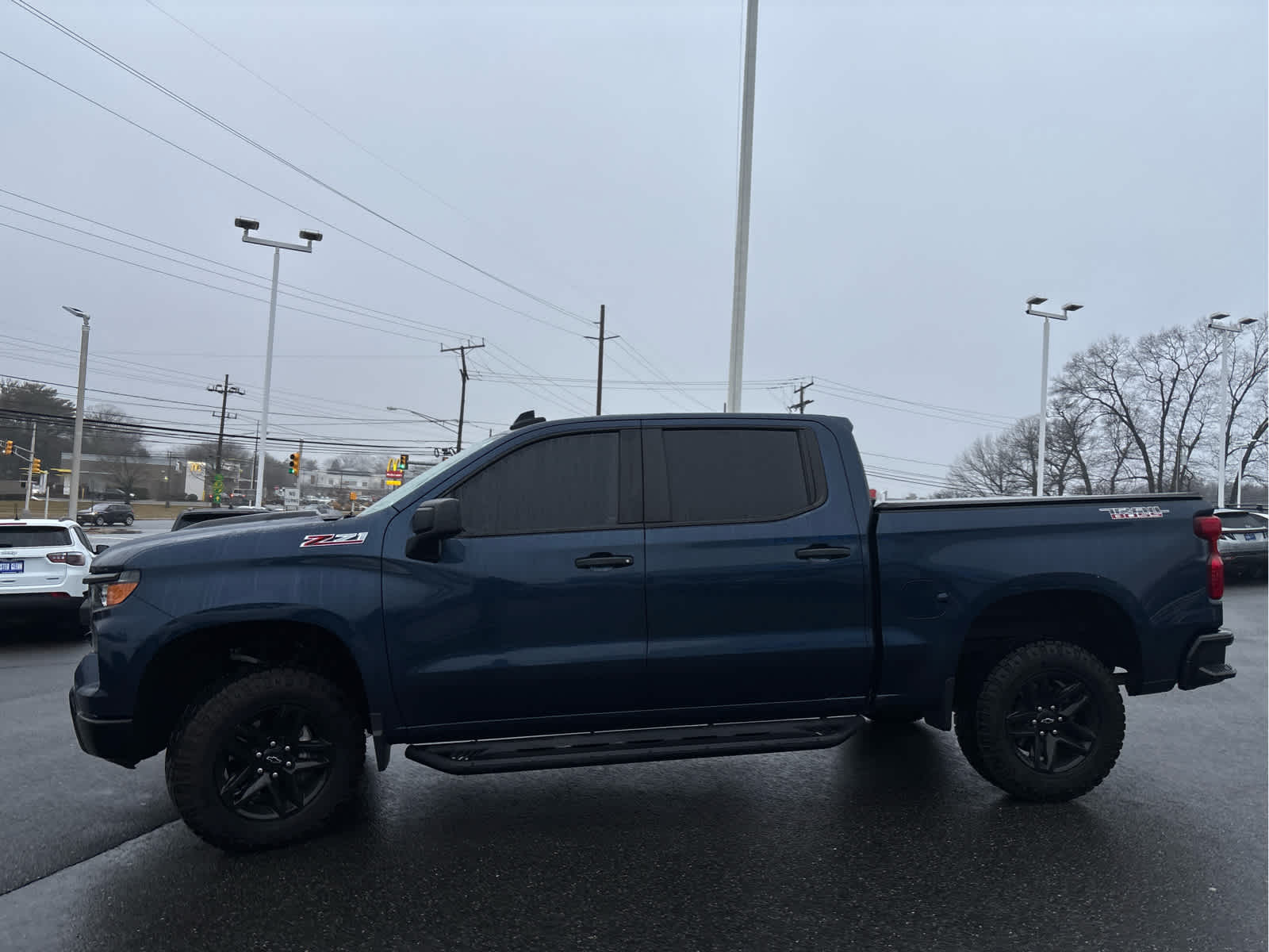 2022 Chevrolet Silverado 1500 Custom Trail Boss