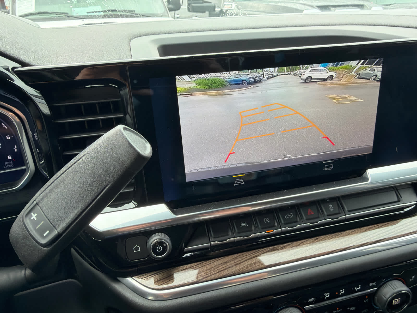 2022 Chevrolet Silverado 1500 LT (2FL)