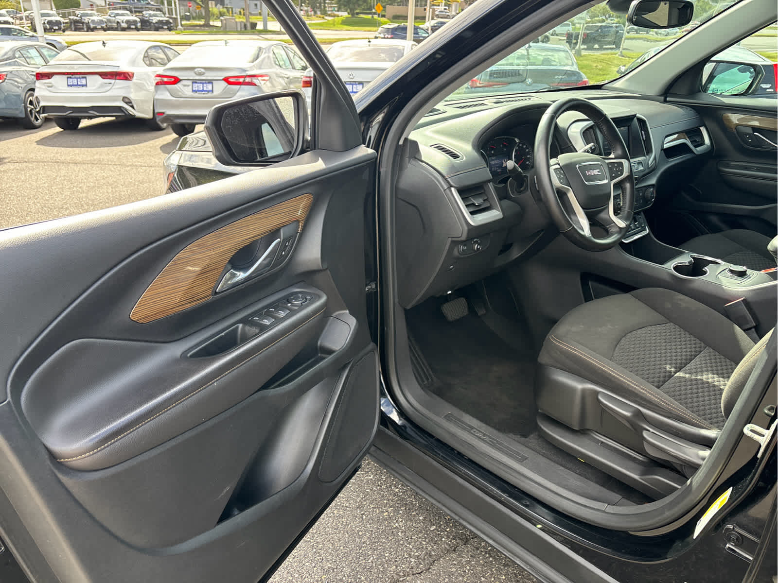 2021 GMC Terrain SLE