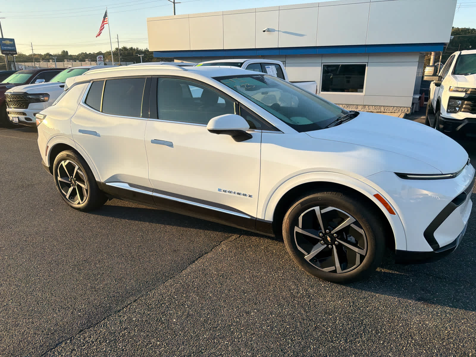 2024 Chevrolet Equinox EV 2LT