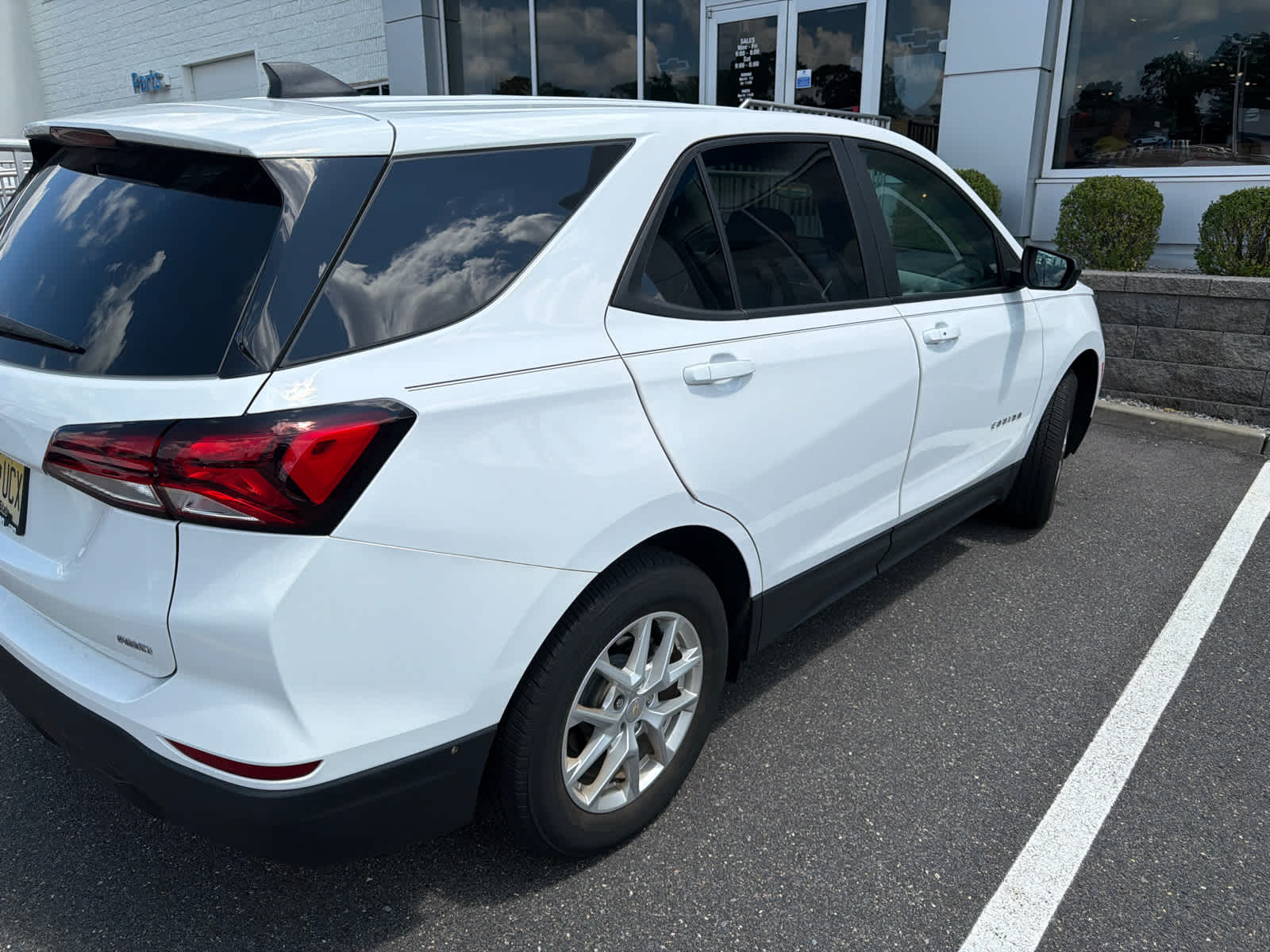 2024 Chevrolet Equinox LS