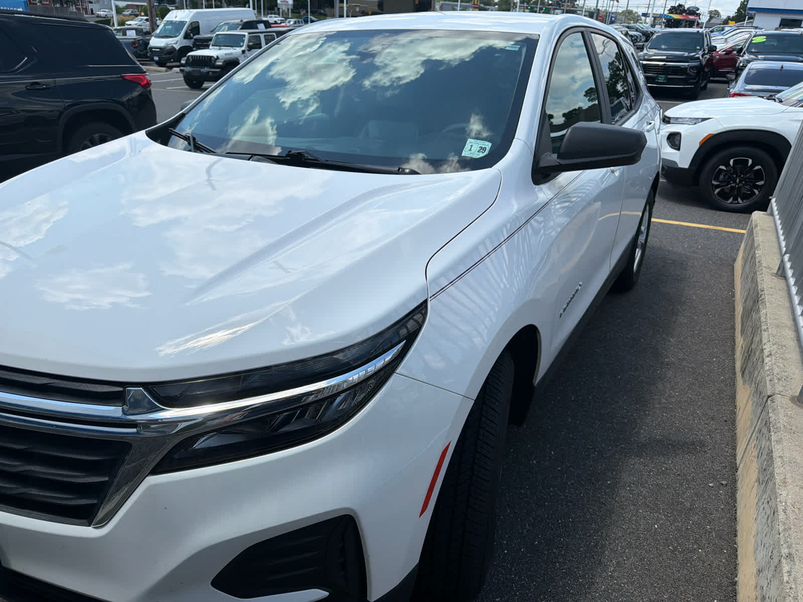 2024 Chevrolet Equinox LS