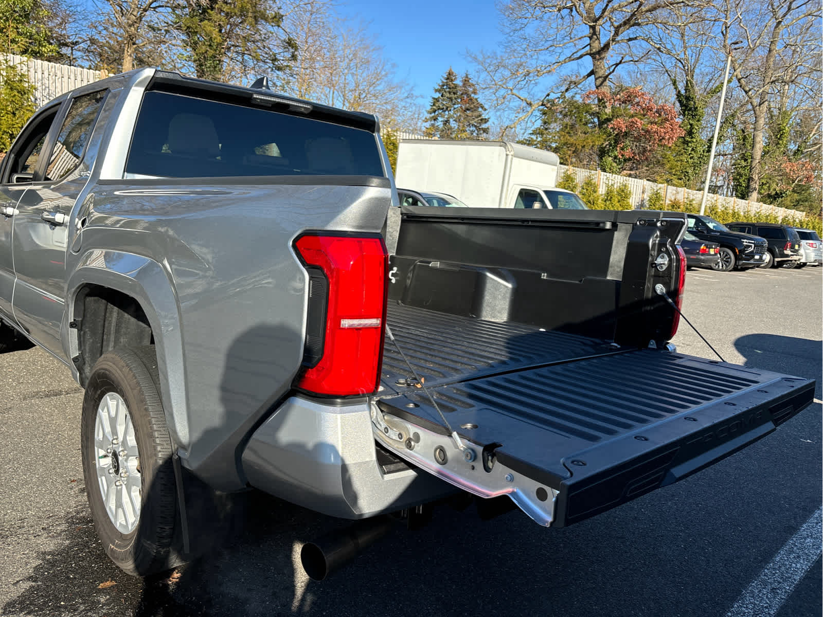 2024 Toyota Tacoma 4WD SR5