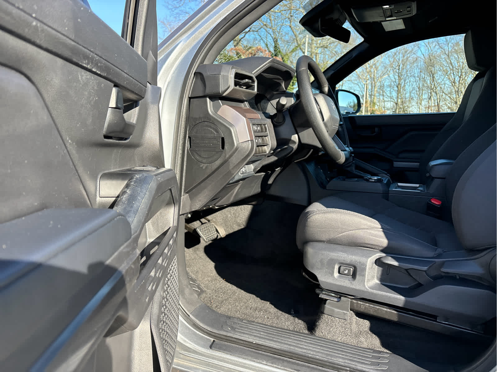 2024 Toyota Tacoma 4WD SR5