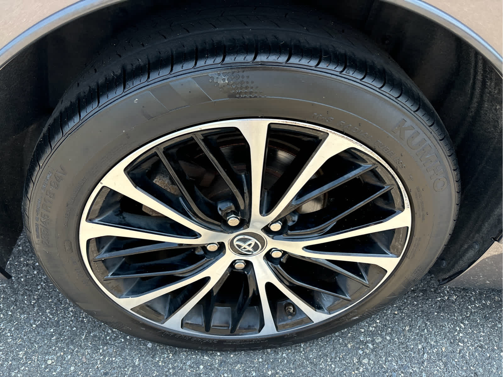 2019 Toyota Camry SE