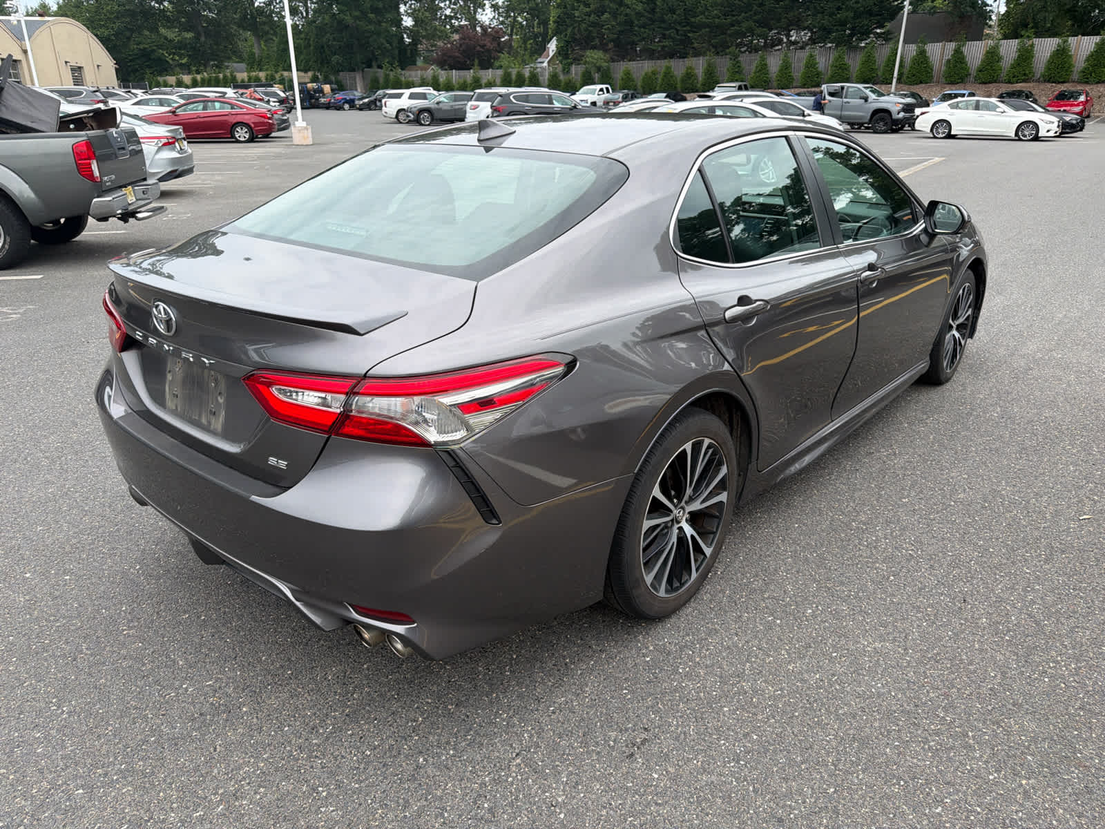 2019 Toyota Camry SE