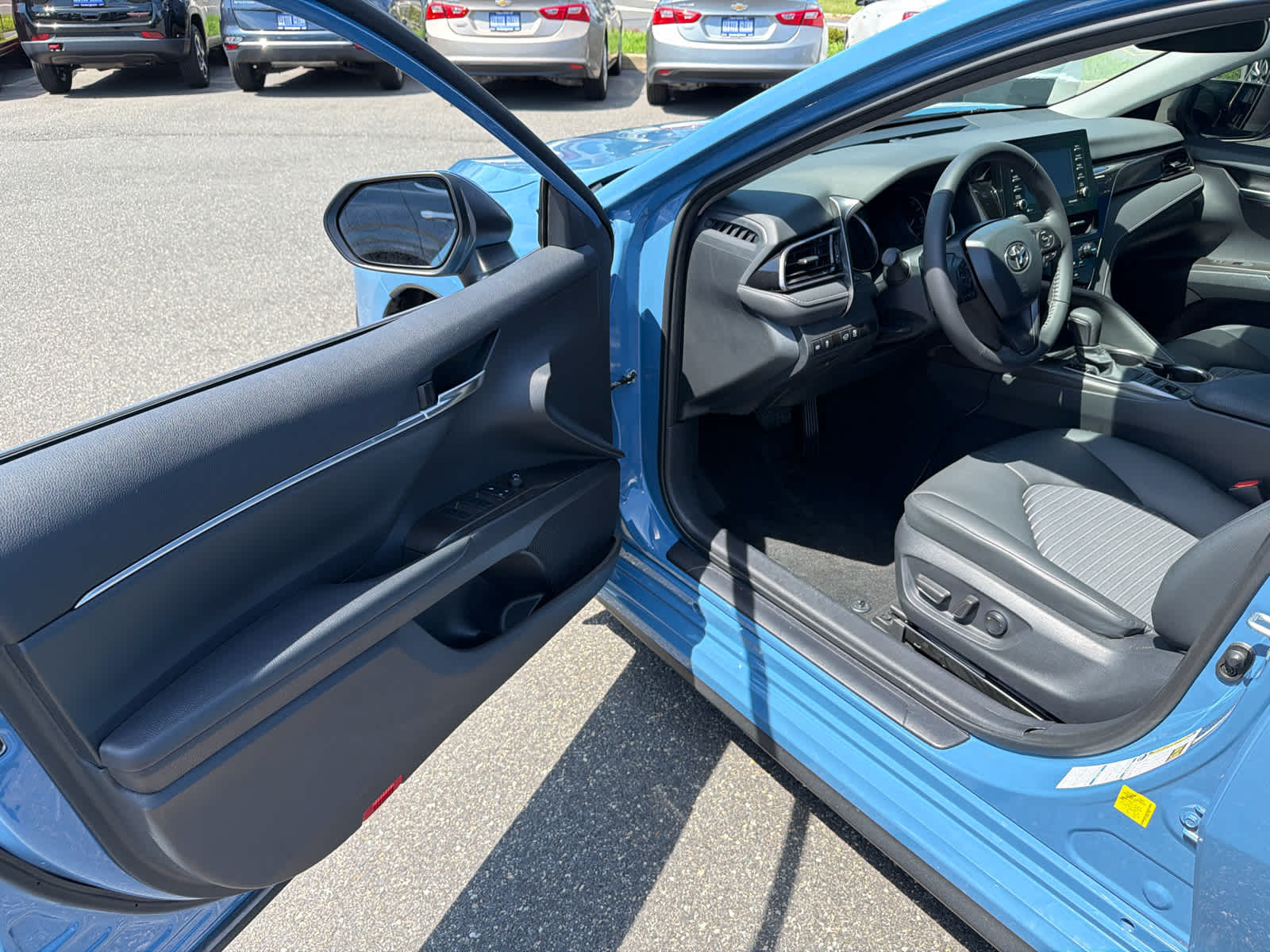 2024 Toyota Camry SE