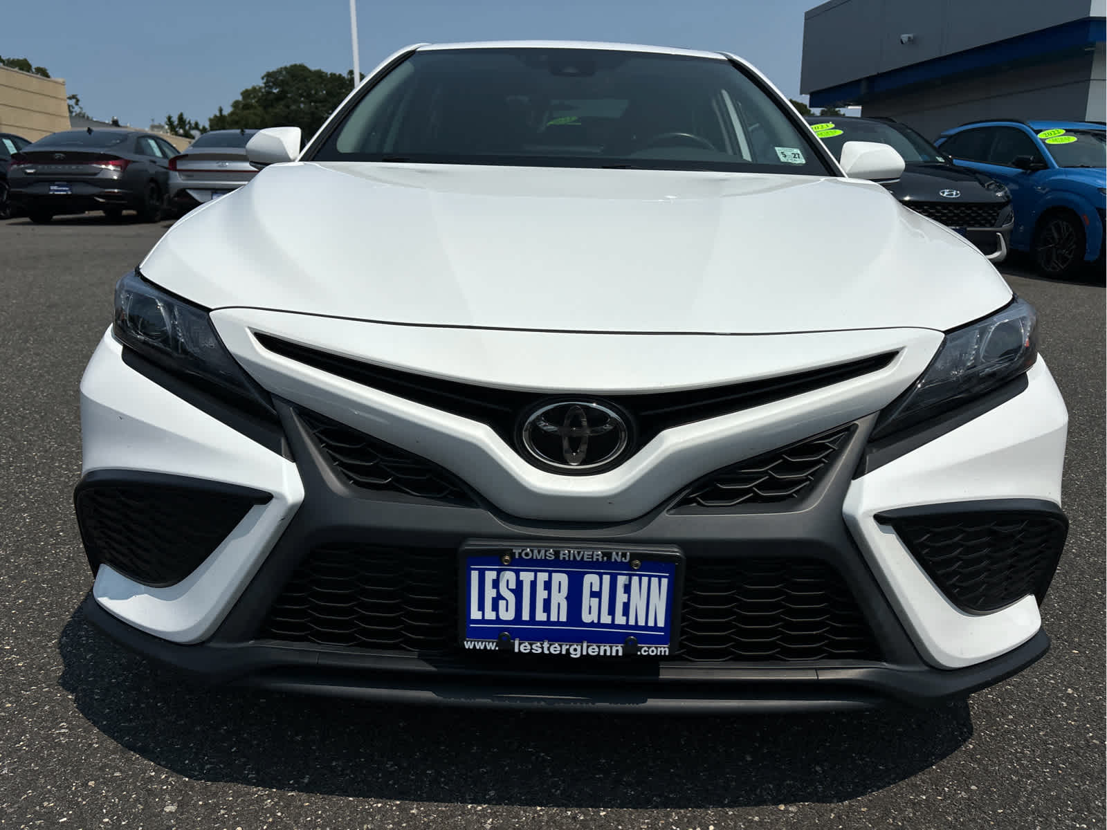 2022 Toyota Camry SE