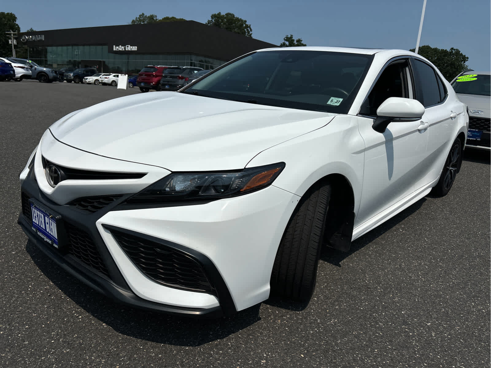 2022 Toyota Camry SE