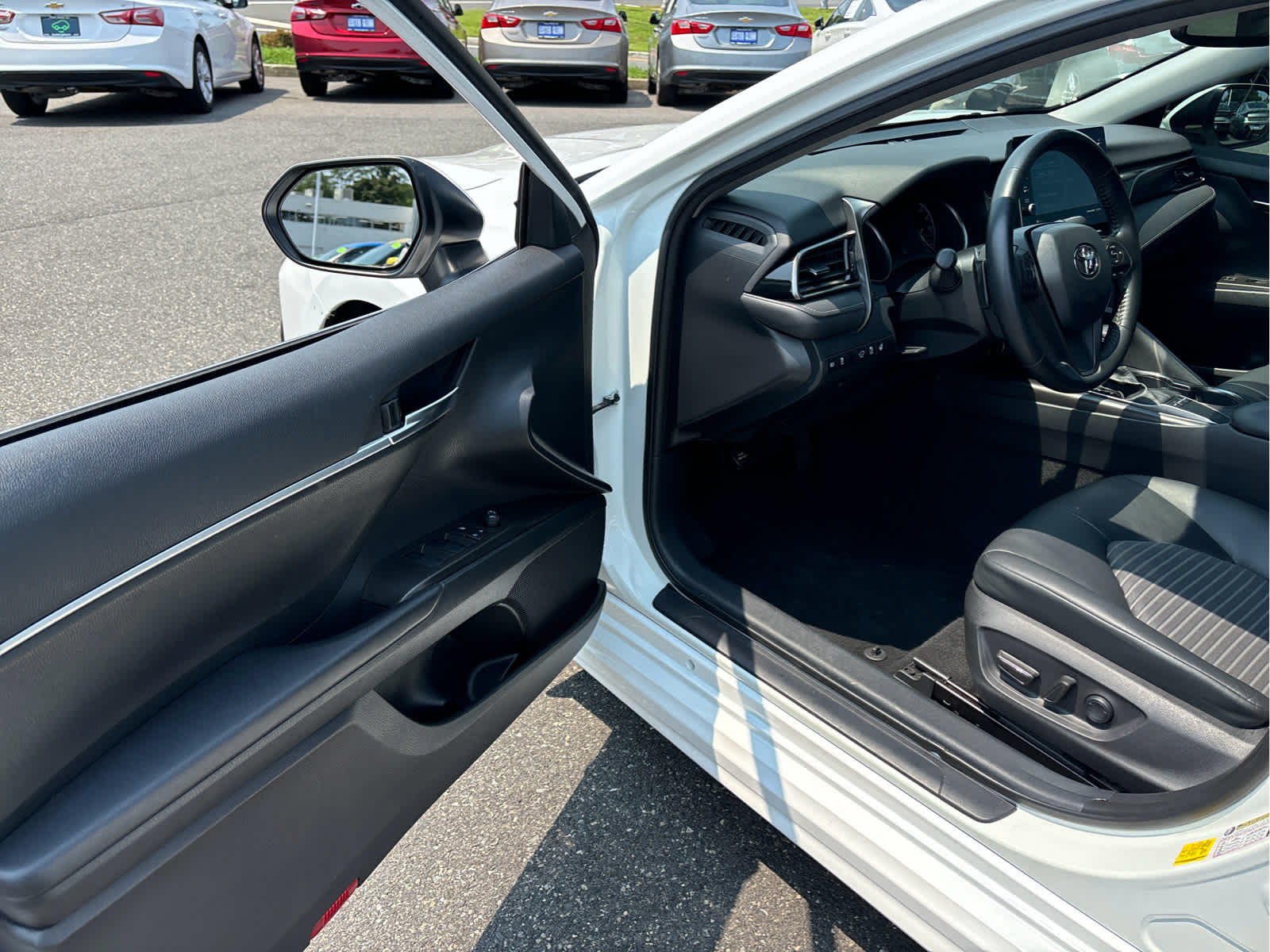 2022 Toyota Camry SE